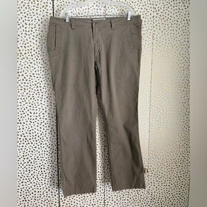 Mountain Khakis Men's Classic Slim Fit Chinos